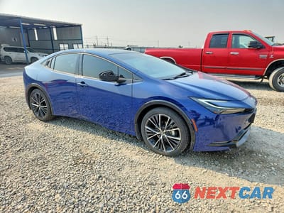 Czwarte zdjęcie samochodu z boku: 2024 TOYOTA PRIUS XLE VIN:JTDACAAU8R3026327 - miniatura