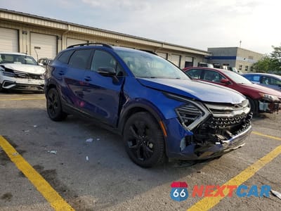 Czwarte zdjęcie samochodu z boku: 2025 KIA SPORTAGE X LINE VIN:5XYK6CDF1SG289684 - miniatura