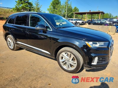 Czwarte zdjęcie samochodu z boku: 2020 AUDI Q7 PREMIUM PLUS VIN:WA1LXAF73LD002562 - miniatura