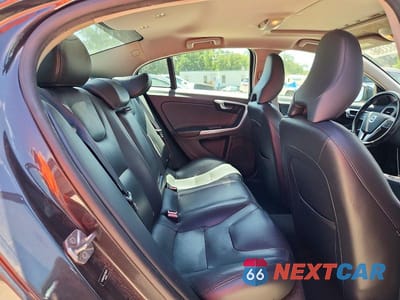 Zdjęcie 10 z 12 samochodu: 2016 VOLVO S60 PREMIER VIN:YV126MFK5G2396863 - miniatura