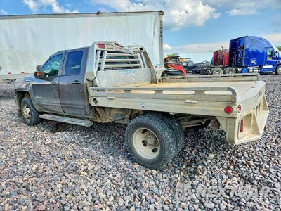 Drugie zdjęcie samochodu z przodu: 2015 CHEVROLET SILVERADO K3500 LT VIN:1GB5KZC89FZ512516 - miniatura