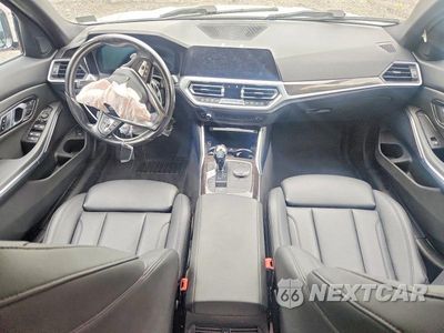 Zdjęcie 8 z 12 samochodu: 2019 BMW 330XI VIN:WBA5R7C58KFH30203 - miniatura