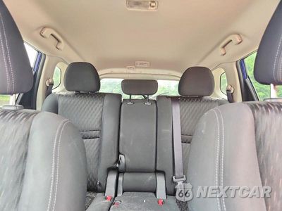 Zdjęcie 10 z 13 samochodu: 2019 NISSAN ROGUE SV VIN:KNMAT2MV4KP545383 - miniatura
