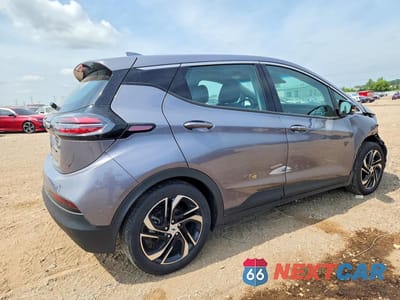 Trzecie zdjęcie samochodu z tyłu: 2023 CHEVROLET BOLT EV 1LT VIN:1G1FW6S0XP4203272 - miniatura