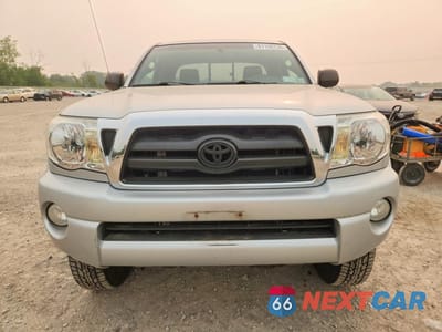 Piąte zdjęcie samochodu w środku: 2006 TOYOTA TACOMA ACCESS CAB VIN:5TEUU42N16Z218253 - miniatura