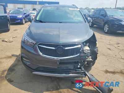 Piąte zdjęcie samochodu w środku: 2017 BUICK ENCORE PREFERRED II VIN:KL4CJBSB4HB086377 - miniatura