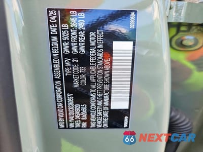 Zdjęcie 14 z 14 samochodu: 2025 VOLVO XC40 PLUS VIN:YV4L12UC6S2605977 - miniatura