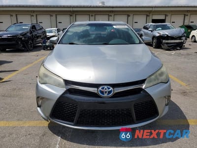Piąte zdjęcie samochodu w środku: 2015 TOYOTA CAMRY HYBRID SE VIN:4T1BD1FK6FU151675 - miniatura
