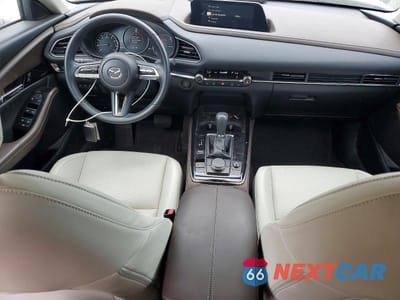 Zdjęcie 8 z 13 samochodu: 2023 MAZDA CX-30 PREMIUM VIN:3MVDMBDM5PM576199 - miniatura