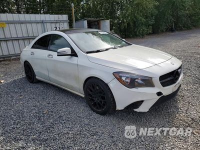 Czwarte zdjęcie samochodu z boku: 2015 MERCEDES-BENZ CLA 250 VIN:WDDSJ4EB2FN225674 - miniatura