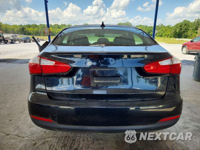 Zdjęcie 6 z 12 samochodu: 2015 KIA FORTE LX VIN:KNAFX4A62F5427592 - miniatura