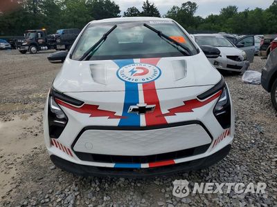 Piąte zdjęcie samochodu w środku: 2023 CHEVROLET BOLT EV 1LT VIN:1G1FW6S01P4174776 - miniatura