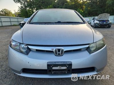 Piąte zdjęcie samochodu w środku: 2008 HONDA CIVIC LX VIN:2HGFA165X8H349420 - miniatura