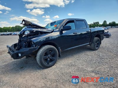 2015 RAM 1500 ST 1C6RR7KT9FS652245 - główne zdjęcie licytacji z USA - miniatura