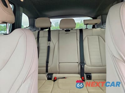 Zdjęcie 10 z 13 samochodu: 2019 BMW X3 XDRIVE30I VIN:5UXTR9C51KLP88236 - miniatura
