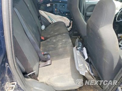 Zdjęcie 10 z 12 samochodu: 2004 JEEP LIBERTY VIN:1J4GL48K44W330790 - miniatura