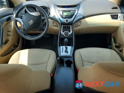 Zdjęcie 8 z 12 samochodu: 2011 HYUNDAI ELANTRA GLS VIN:5NPDH4AE4BH038140 - miniatura