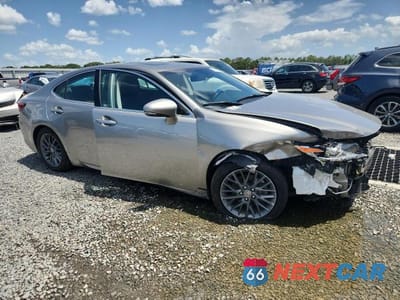 Czwarte zdjęcie samochodu z boku: 2018 LEXUS ES 350 VIN:58ABK1GG4JU116652 - miniatura