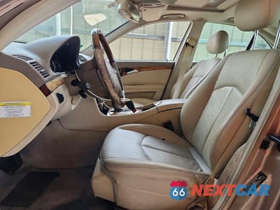 Zdjęcie 7 z 12 samochodu: 2005 MERCEDES-BENZ E 320 VIN:WDBUF65J45A626669 - miniatura