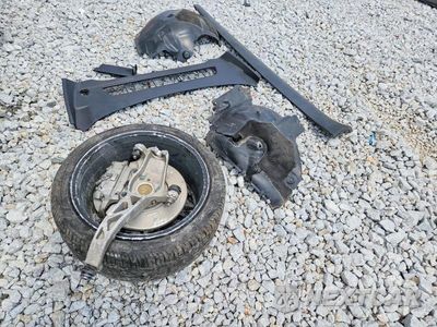 Zdjęcie 12 z 13 samochodu: 2023 TESLA MODEL Y VIN:7SAYGDED0PF933946 - miniatura