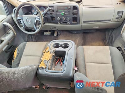 Zdjęcie 8 z 12 samochodu: 2008 GMC SIERRA C1500 VIN:3GTEC13C18G100284 - miniatura