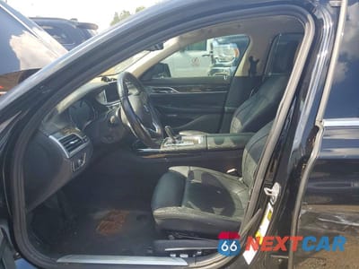 Zdjęcie 7 z 12 samochodu: 2017 BMW 740 I VIN:WBA7E2C55HG740100 - miniatura