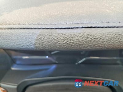Zdjęcie 9 z 12 samochodu: 2015 LINCOLN MKS VIN:1LNHL9FT0FG600755 - miniatura