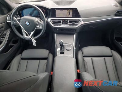 Zdjęcie 8 z 12 samochodu: 2020 BMW 330XI VIN:3MW5R7J01L8B46210 - miniatura
