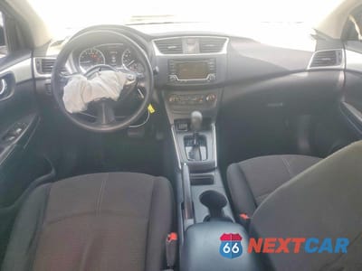 Zdjęcie 8 z 12 samochodu: 2018 NISSAN SENTRA S VIN:3N1AB7AP7JY252907 - miniatura