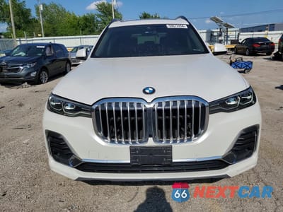 Piąte zdjęcie samochodu w środku: 2022 BMW X7 XDRIVE40I VIN:5UXCW2C01N9L87856 - miniatura