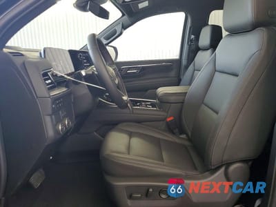 Zdjęcie 7 z 13 samochodu: 2026 CHEVROLET SUBURBAN C1500 LT VIN:1GNS5CKD9TR361245 - miniatura
