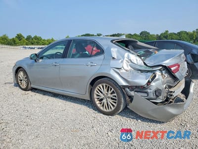Drugie zdjęcie samochodu z przodu: 2019 TOYOTA CAMRY XLE VIN:4T1B11HK2KU762156 - miniatura