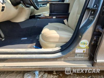 Zdjęcie 12 z 13 samochodu: 2007 MERCEDES-BENZ S 550 4MATIC VIN:WDDNG86X57A111139 - miniatura
