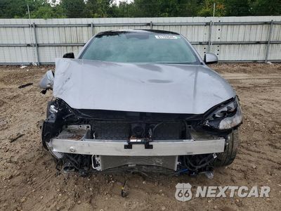 Piąte zdjęcie samochodu w środku: 2023 HYUNDAI IONIQ 6 LIMITED VIN:KMHM54AC7PA049134 - miniatura