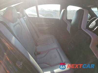 Zdjęcie 11 z 13 samochodu: 2016 BMW M3 VIN:WBS8M9C50G5D31799 - miniatura