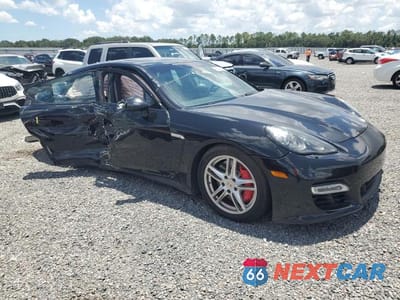Czwarte zdjęcie samochodu z boku: 2013 PORSCHE PANAMERA GTS VIN:WP0AF2A78DL075186 - miniatura