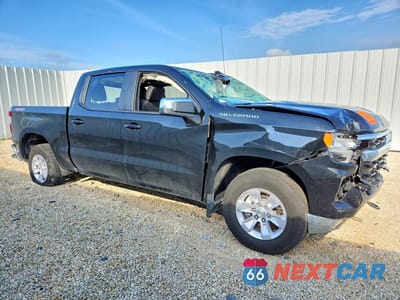 Czwarte zdjęcie samochodu z boku: 2026 CHEVROLET SILVERADO K1500 LT VIN:1GCUKDED2TZ216673 - miniatura