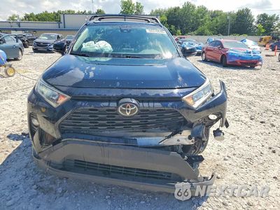 Piąte zdjęcie samochodu w środku: 2019 TOYOTA RAV4 XLE VIN:JTMP1RFV9KD025364 - miniatura