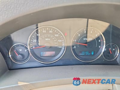 Zdjęcie 9 z 13 samochodu: 2006 JEEP GRAND CHEROKEE LIMITED VIN:1J4HR58N66C102264 - miniatura