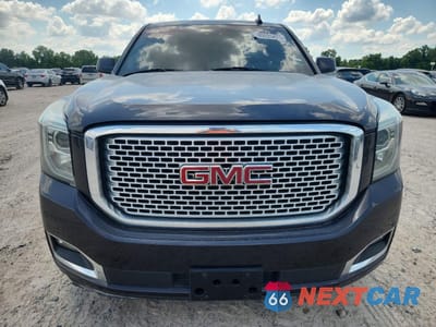 Piąte zdjęcie samochodu w środku: 2016 GMC YUKON XL DENALI VIN:1GKS2HKJ9GR167913 - miniatura