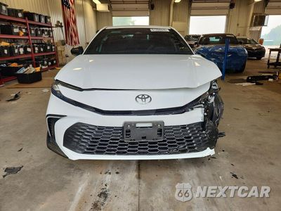 Piąte zdjęcie samochodu w środku: 2026 TOYOTA CAMRY SE VIN:4T1DBADK1TU056759 - miniatura