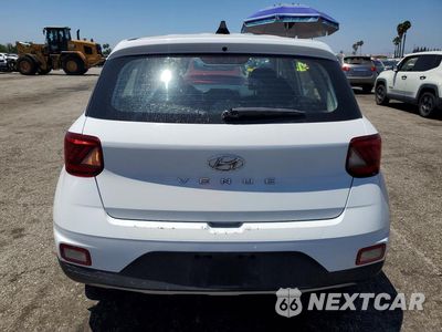 Zdjęcie 6 z 12 samochodu: 2020 HYUNDAI VENUE SE VIN:KMHRB8A35LU026157 - miniatura