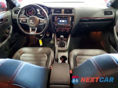 Zdjęcie 8 z 12 samochodu: 2017 VOLKSWAGEN JETTA GLI VIN:3VW5T7AJ7HM357646 - miniatura