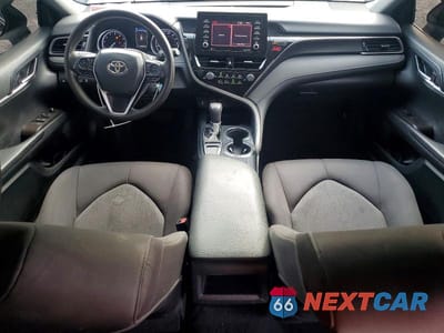 Zdjęcie 8 z 12 samochodu: 2021 TOYOTA CAMRY LE VIN:4T1C11AK6MU404852 - miniatura