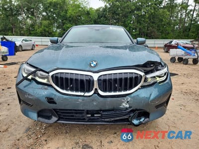 Piąte zdjęcie samochodu w środku: 2021 BMW 330E VIN:3MW5P7J08M8B77283 - miniatura