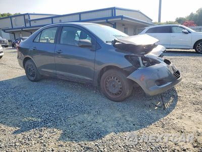 Czwarte zdjęcie samochodu z boku: 2007 TOYOTA YARIS BASE VIN:JTDBT923471111232 - miniatura