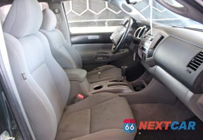 Piąte zdjęcie samochodu w środku: 2009 TOYOTA TACOMA DOUBLE CAB VIN:5TELU42NX9Z611961 - miniatura