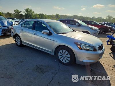 Czwarte zdjęcie samochodu z boku: 2008 HONDA ACCORD LX VIN:1HGCP26328A089826 - miniatura