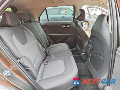 Zdjęcie 11 z 14 samochodu: 2026 KIA NIRO LX VIN:KNDCP3LE3T5346911 - miniatura
