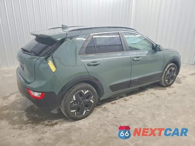 Trzecie zdjęcie samochodu z tyłu: 2024 KIA NIRO WIND VIN:KNDCR3L17R5085637 - miniatura